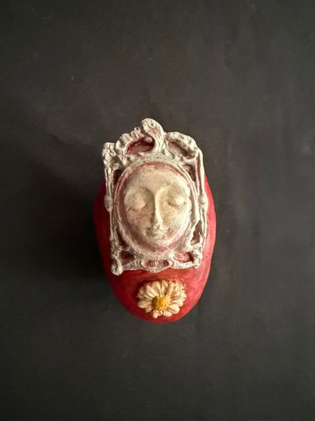 MS MIRROR PERSON (RED VINTAGE) TOTUM FAUNA