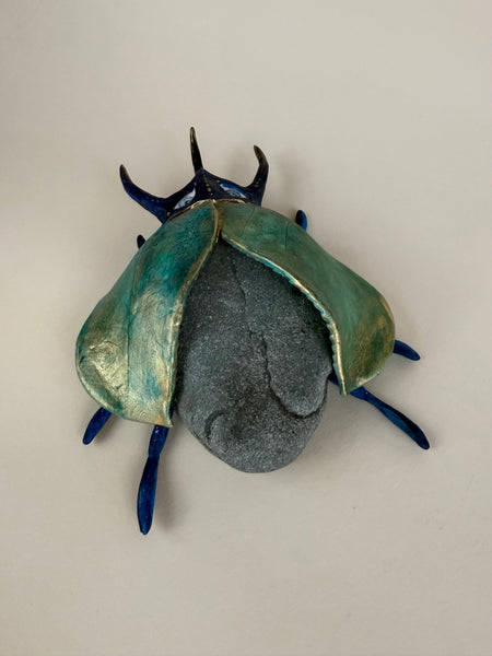SAFIRE BEETLE - LAPIS ANIMA TOTUM FAUNA