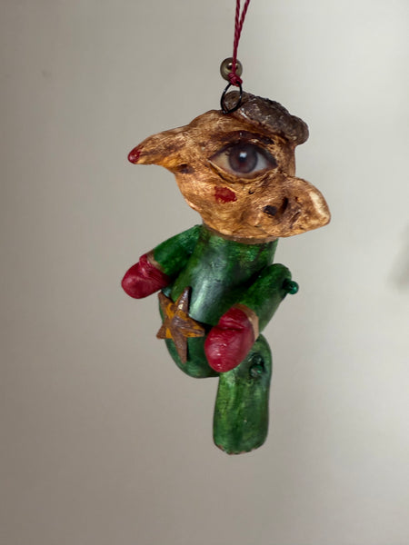 JUNIPER the ELF Toy Ornamental Totum Fauna