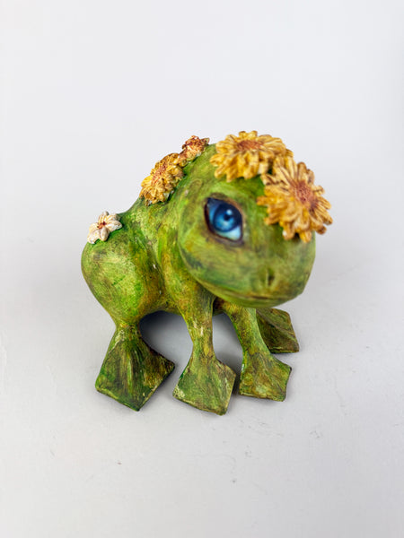 HENRIETTA the FROG TOTUM FAUNA